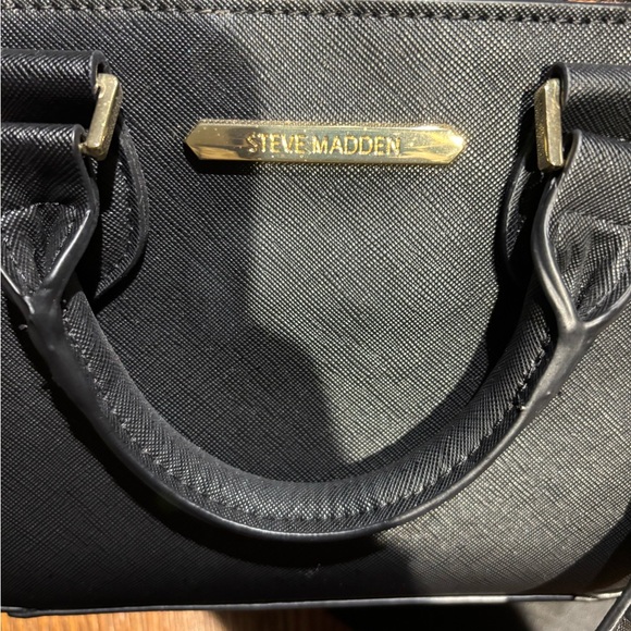 Steve Madden Black Purse with Animal Print and Gold Details - Picture 4 of 6